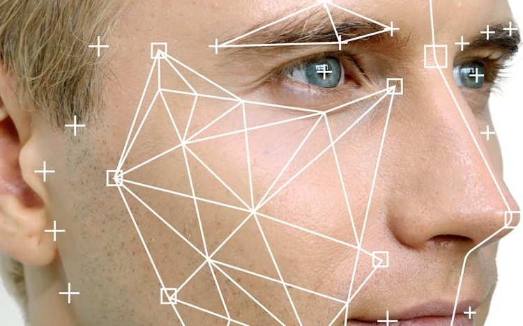 reconocimiento-facial-covid-19-medicion-temperatura-corporal